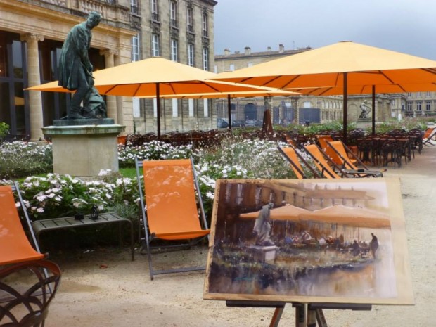 Painting-in-the-rain-but-safe-under-a-big-umbrella-Bordeaux-France